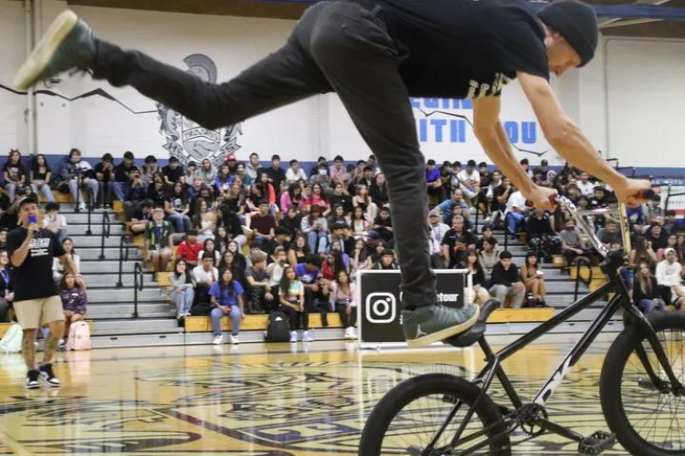 No Hate Tour catches air in Colorado high schools